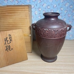 鋳銅製 花瓶