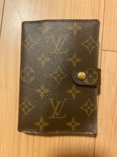 VUITTON システム手帳
