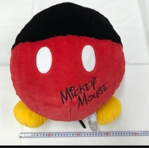 【新品•未使用】約35cmミッキーマウス　クッション　ぬいぐるみ　ディズニー