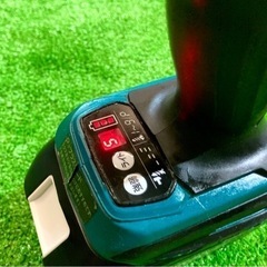 ♦️希少品♦️美品♦️マキタ/4モードインパクトドライバーセット コードレス 充電式 18V TP141D★新品6.0Aバッテリー×2・動作確認済★検索用 日立★