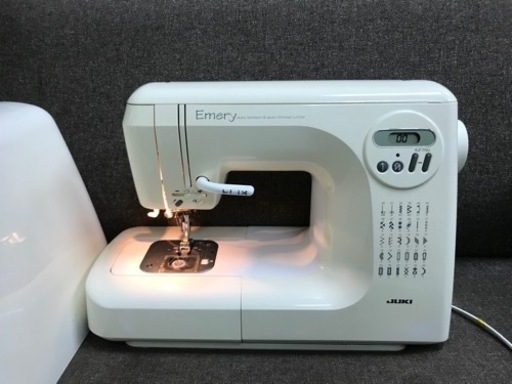 (売れました)★自動糸切り★日本製★JUKI家庭用CPミシンHZL-T540 整備品