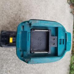 [決まりました]マキタ　充電式グラインダー14.4Vバッテリーつき