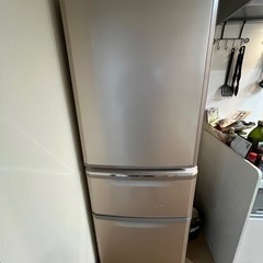 三菱製　冷蔵庫　