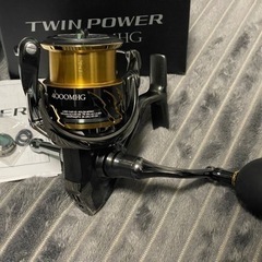 20 ツインパワー　シマノ　4000MHG    美品