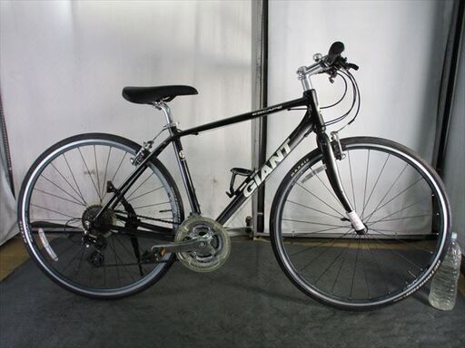 Ｄ241★26800円★整備済み スポーツ中古自転車 【クロスバイク　GIANT　エスケープＲ３　グレイ　465ｍｍ】