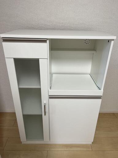食器棚