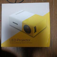 LED projector　新品
