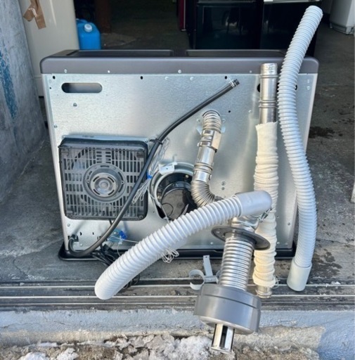 お引取り限定 美品 22年製 サンポット ゼータスイング FF式石油ストーブ