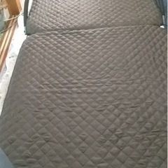 折り畳み式簡易ベッド
