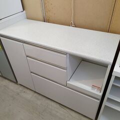 ⑥ニトリ キッチンボード 食器棚 レンジ台 システムキッチンボード