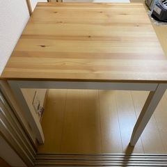IKEA 食卓と椅子