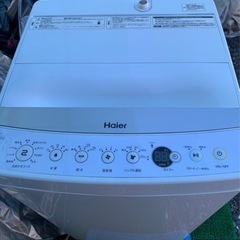 ハイアール全自動電気洗濯　白 容量5.5kg、2019年製