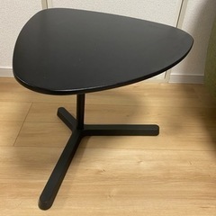 IKEA サイドテーブル　SVARTASEN(＊1月中の引取り希望)