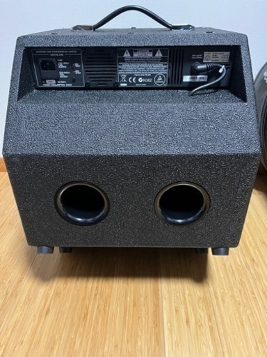ほぼ新品HARTKE ( ハートキー ) / Kickback KB12 ベース・コンボアンプ