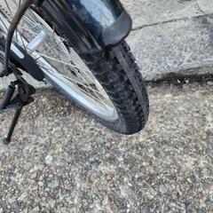 👉👉　全国発送無料　折りたたみ自転車　ＪＥＥＰ　２０インチ　６変速　サドル　新品　チェーン　新品　カゴ　付き　黒