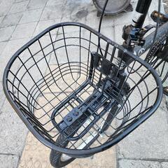 👉👉　全国発送無料　折りたたみ自転車　ＪＥＥＰ　２０インチ　６変速　サドル　新品　チェーン　新品　カゴ　付き　黒