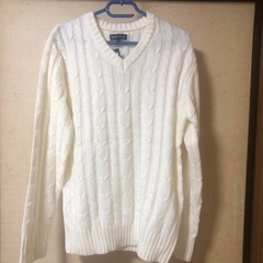 白色セーター