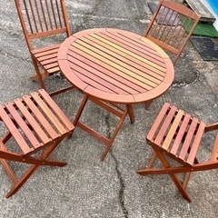 ガーデンテーブル　椅子4つセット　ベランダ
