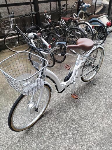 ✨令和6年1月11日購入✨　電動自転車　24インチ　白