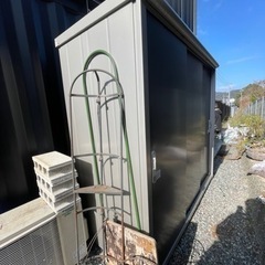 物置(YODOKO 美品)最終価格！！