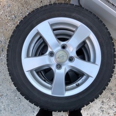 スタッドレスタイヤ　155/65R14