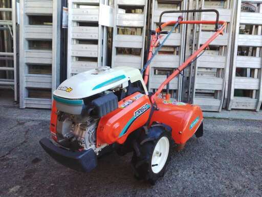 【岐阜発】◎ 耕耘機 5.5馬力 クボタ KUBOTA / TR60 / 店頭引取限定 / 店頭見学大歓迎 / 3967