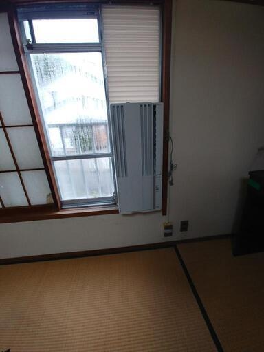 (13日予約中です)コロナ窓用クーラー