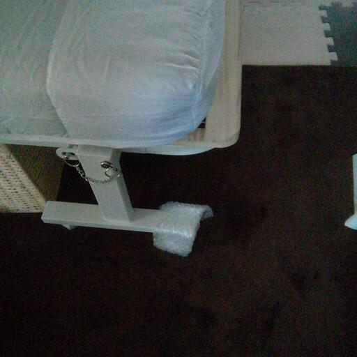 折りたたみすのこベット白＆ニトリのマットレス超美品 すみません他で決まりました!
