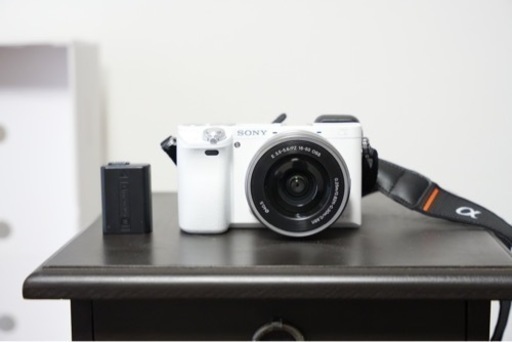 SONY α6000 白