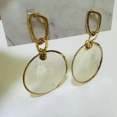 ハンドメイドアクセサリー　ピアス