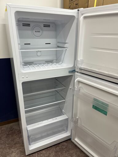 冷蔵庫探すなら「リサイクルR」❕大きめ❕２ドア冷蔵庫❕ゲート付き軽トラ”無料貸出❕購入後取り置きにも対応 ❕R4460 冷蔵庫探すなら「リサイクルR」❕大きめ❕2ドア冷蔵庫❕ゲート付き軽