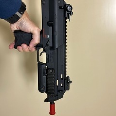 東京マルイMP7A1 カスタム品 バッテリー＋予備マガジン＋バッテリー