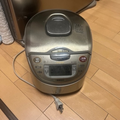 TOSHIBA 炊飯器　5.5合