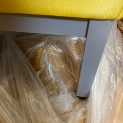 運びます　新品未使用ソファ　イエロー　布生地　金運上がるカラー