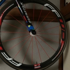 早い者勝ちFFWD F4R 限定モデル ※ホイール、タイヤのみ