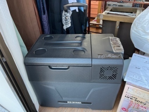 ポータブル冷蔵冷凍庫（40ℓ）
