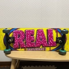 スケボー　コンプリート　REAL スケートボード