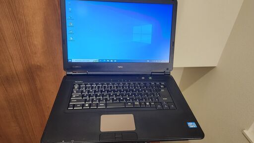 NEC　15.4インチ　ノートパソコン