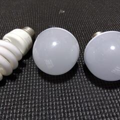 LED電球 暖色 消費電力4w  2個セットおまけ 蛍光灯LED