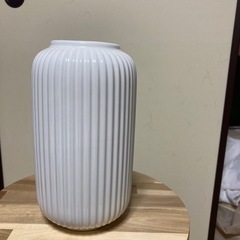 白の花瓶　IKEA