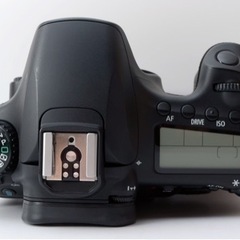 ★Canon EOS 60D★S数少●スマホ転送●すぐ使える  1ヶ月動作補償あり！ 安心のゆうパック代引き発送！ 送料、代引き手数料無料！