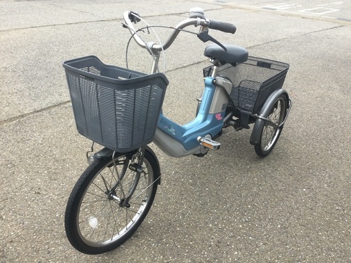 ナショナル　三輪電動自転車　バッテリーダメ、古いですがまだきれいです