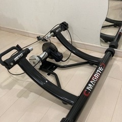 【ネット決済】️【速売】 ロードバイク用ローラー台🔥