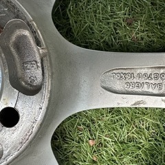 スタッドレス　ブリザック　195-50-16