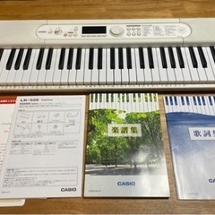CASIO 電子ピアノ　LK-526