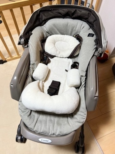 ヘビーベッド combi コンビ ネムリラ AUTO BEDi SWING 電動ハイローラック おやすみドーム ベビー