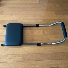 コンパクト腹筋トレーニング器具