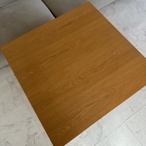 ☆お譲り先決定☆無印　オーク材ローテブル　80×80  ほぼ新品