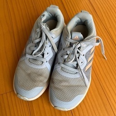 adidas21cmスニーカー