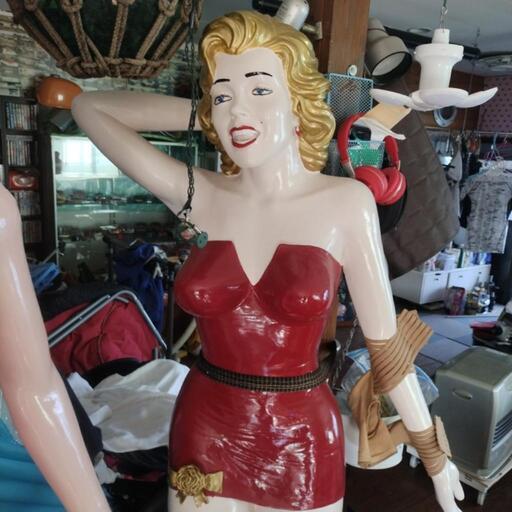 マリリンモンロー　額装　1954 写真　大きい　紐付き マリリンモンロー大きい マリリンモンロー額装1954 写真大きい紐付き